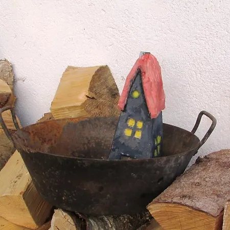 Art Vorderschuhzach Chalé *